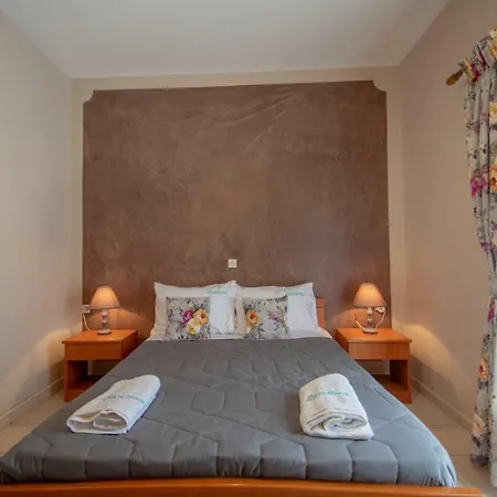 Zantinas Private Unique Homes * Gaitani